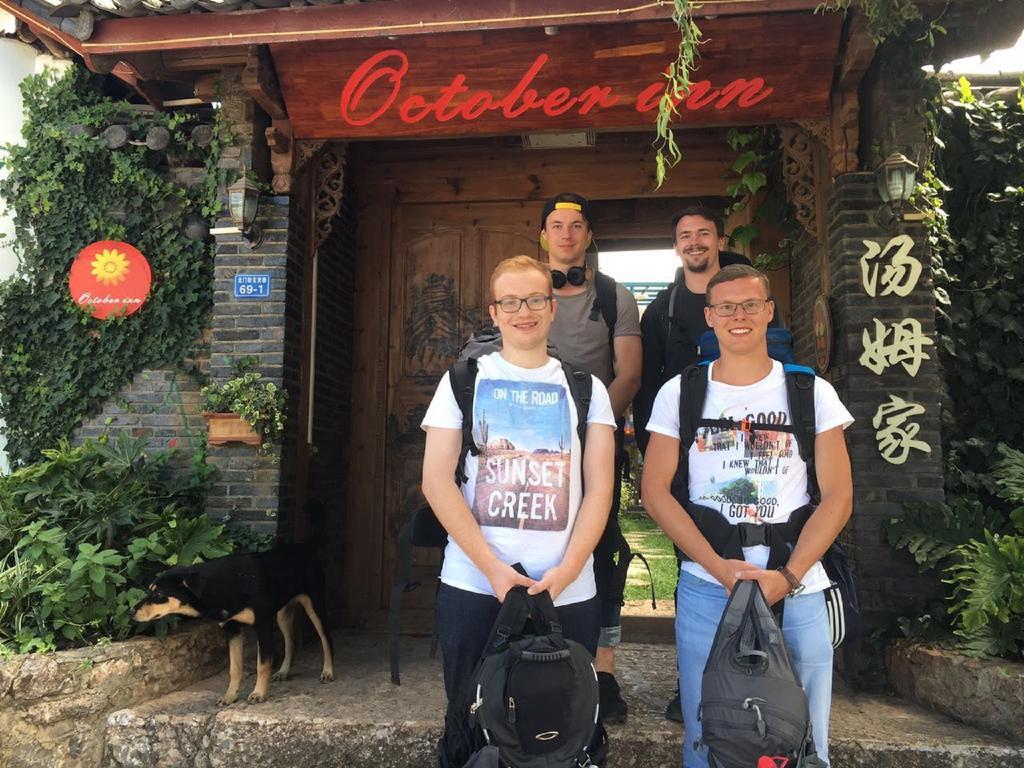 October Inn Lijiang  Buitenkant foto